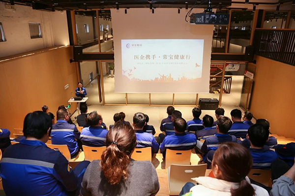 3161732265355893.jpg j1.jpg